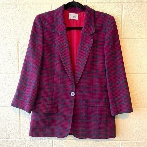 Vintage Pendleton 100% Virgin Wool Long Red Green Plaid Tartan Print Size 10 - Picture 1 of 13